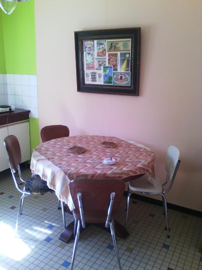 L'Ancien Patronage Guest House Caumont-sur-Garonne Bagian luar foto