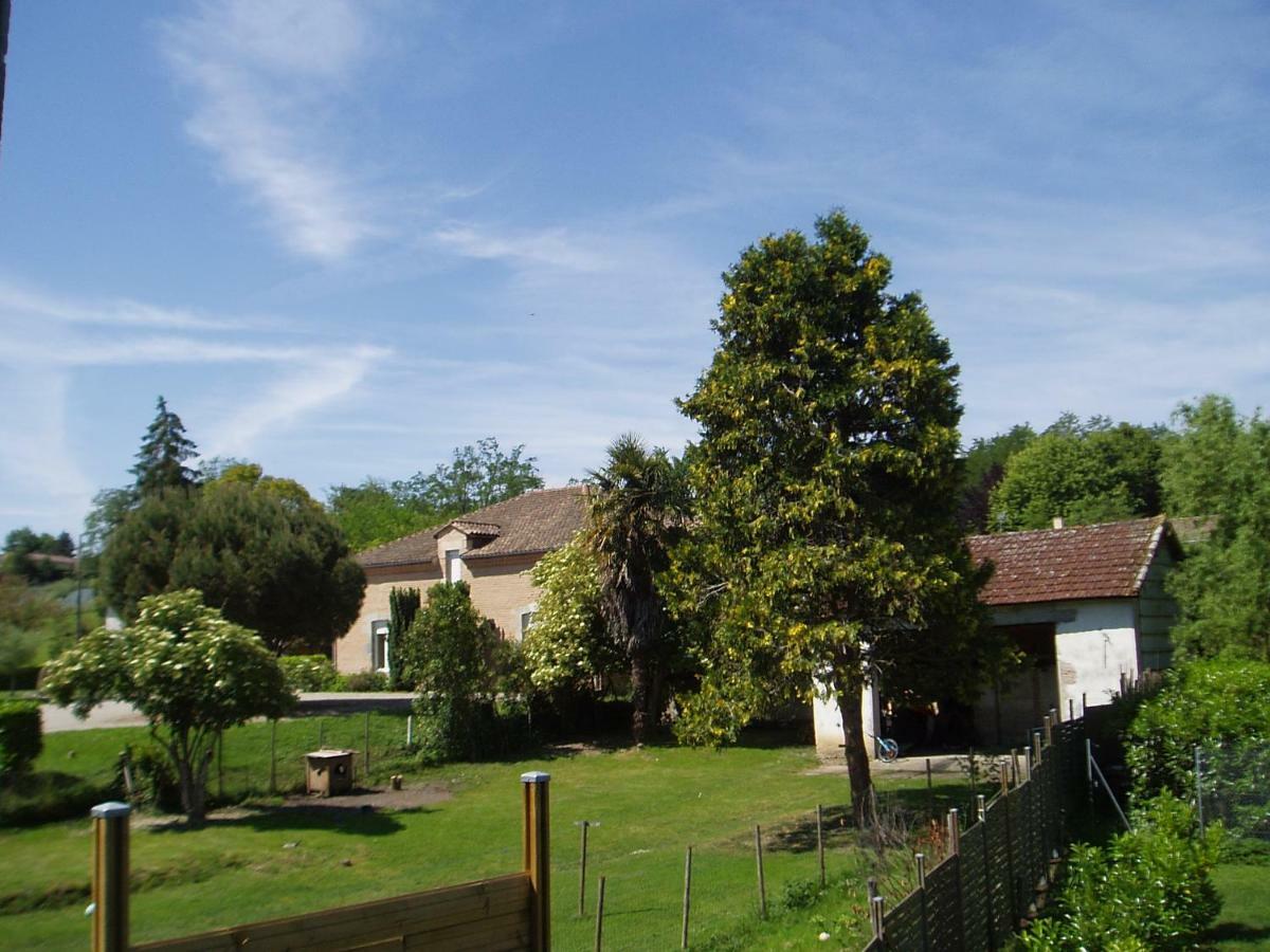 L'Ancien Patronage Guest House Caumont-sur-Garonne Bagian luar foto